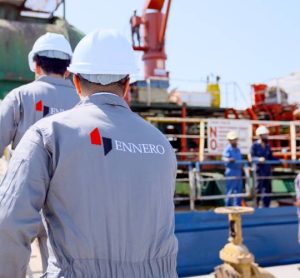 The Role of Industrial Lubricant Distributors in Manufacturing Efficiency